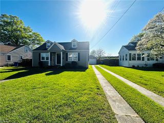 1323 W Norcova DR, Norfolk, VA 23502