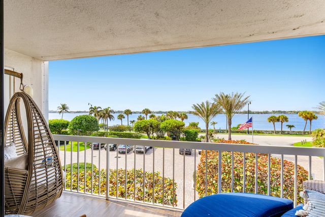 3250 S Ocean Boulevard 206s, Palm Beach, FL 33480