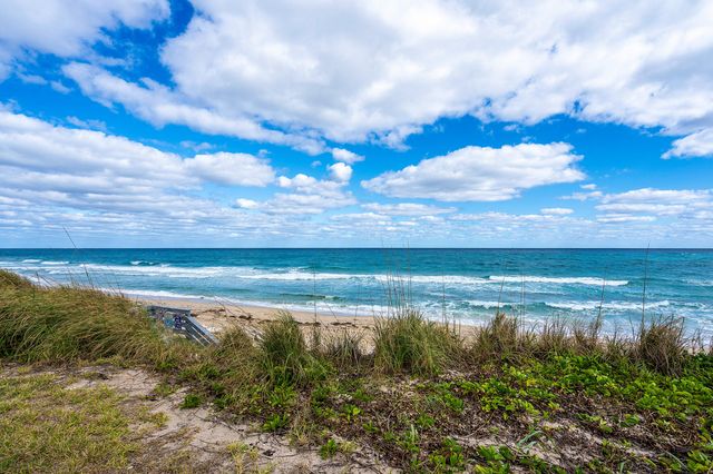 3250 S Ocean Boulevard 206s, Palm Beach, FL 33480