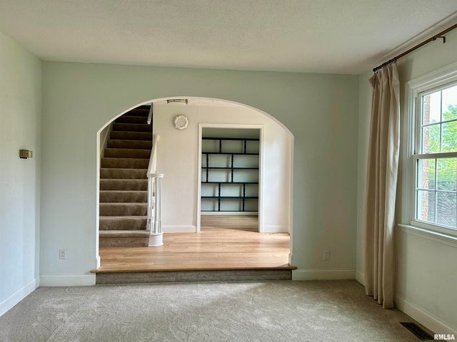 317 S Lu Court, Carbondale, IL 62901