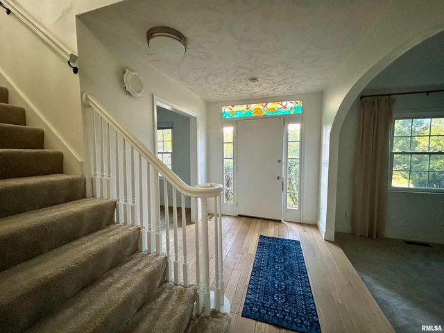 317 S Lu Court, Carbondale, IL 62901