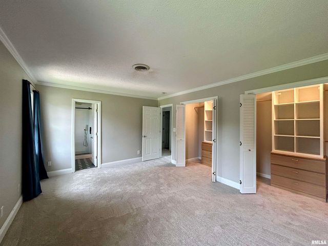 317 S Lu Court, Carbondale, IL 62901