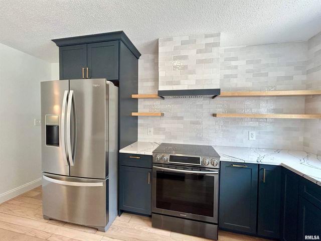 317 S Lu Court, Carbondale, IL 62901