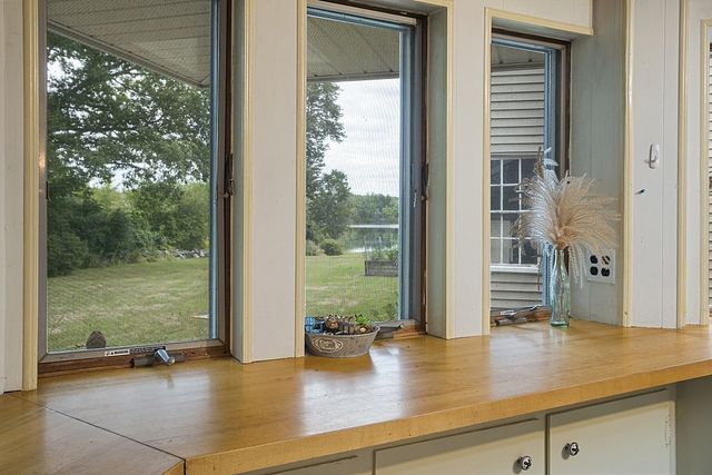 200 Lake Rd, Ashburnham, MA 01430