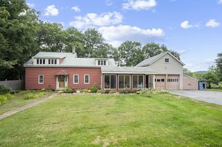 200 Lake Rd, Ashburnham, MA 01430