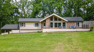 3729 Vista Rd, Louisville, TN 37777