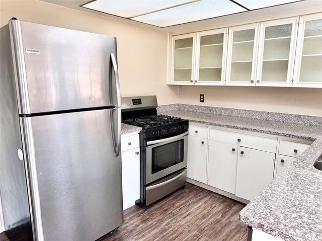 1613 Squire Court, Grand Prairie, TX 75051