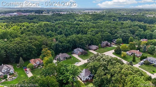 1230 Cottonwood Street, Lake Orion, MI 48360