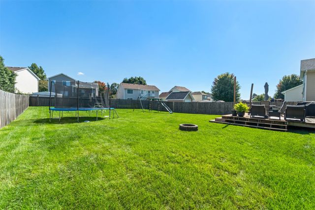 445 Boulder Ridge Court, Pleasant Hill, IA 50327