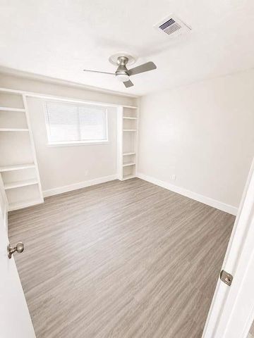 17150 Port O Call Street, Crosby, TX 77532