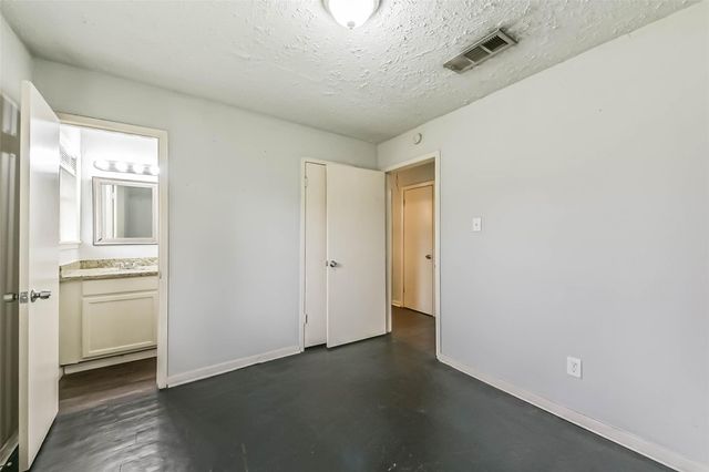 26790 Burning Tree, New Caney, TX 77357