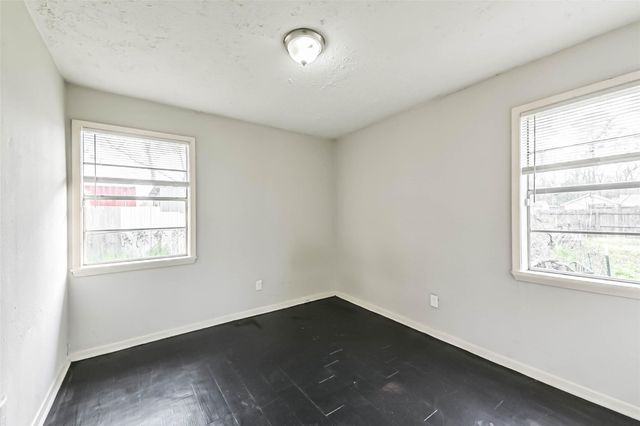 26790 Burning Tree, New Caney, TX 77357