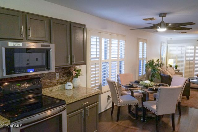 2323 E PEACH TREE Drive, Chandler, AZ 85249