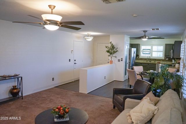 2323 E PEACH TREE Drive, Chandler, AZ 85249