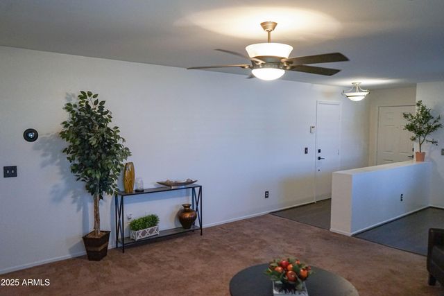 2323 E PEACH TREE Drive, Chandler, AZ 85249