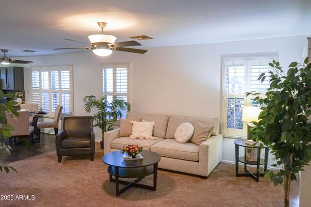 2323 E PEACH TREE Drive, Chandler, AZ 85249