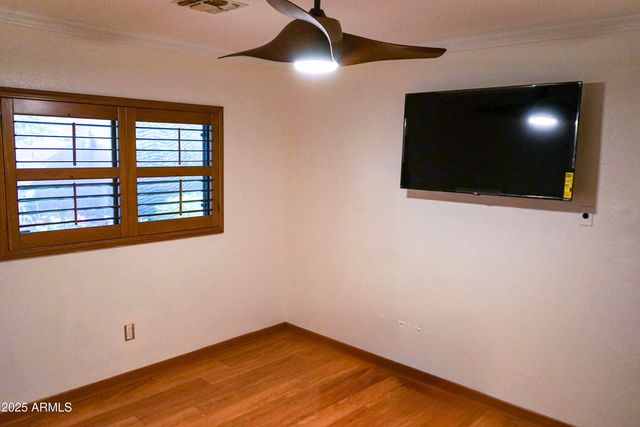 2323 E PEACH TREE Drive, Chandler, AZ 85249