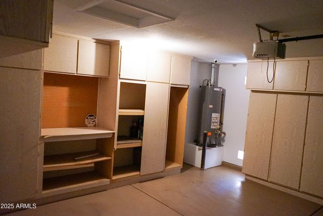 2323 E PEACH TREE Drive, Chandler, AZ 85249