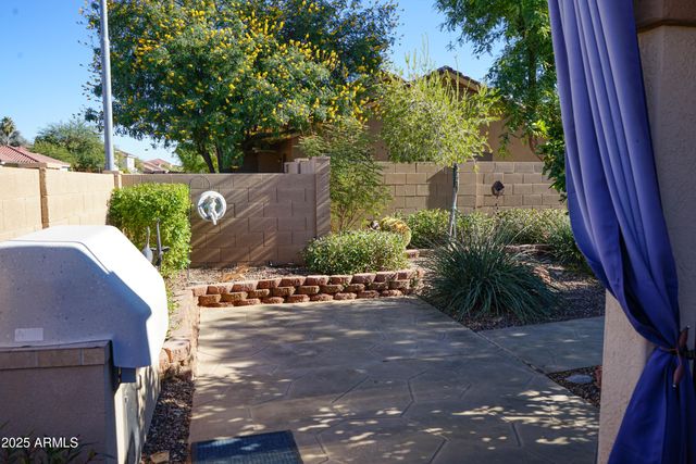 2323 E PEACH TREE Drive, Chandler, AZ 85249