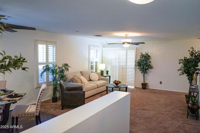 2323 E PEACH TREE Drive, Chandler, AZ 85249