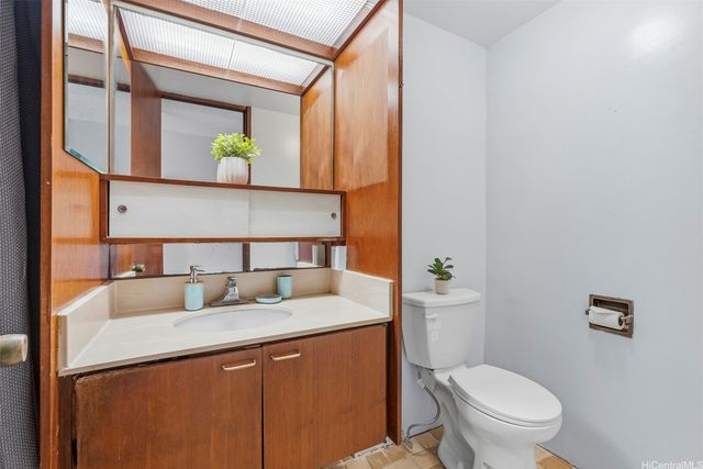6750 Hawaii Kai Drive 805, Honolulu, HI 96825