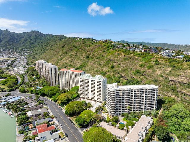 6750 Hawaii Kai Drive 805, Honolulu, HI 96825