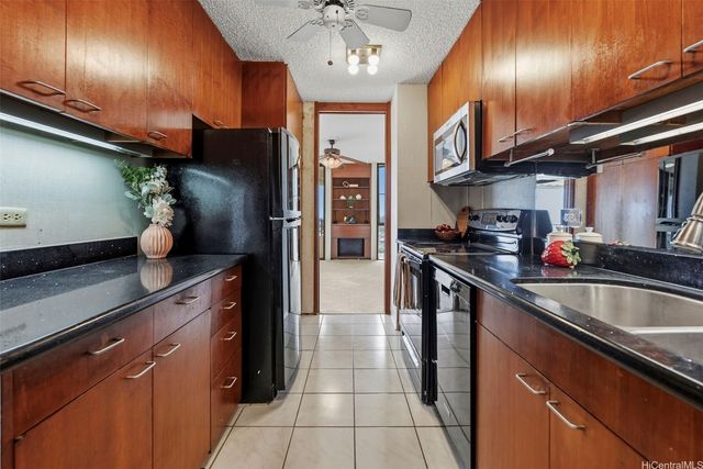 6750 Hawaii Kai Drive 805, Honolulu, HI 96825