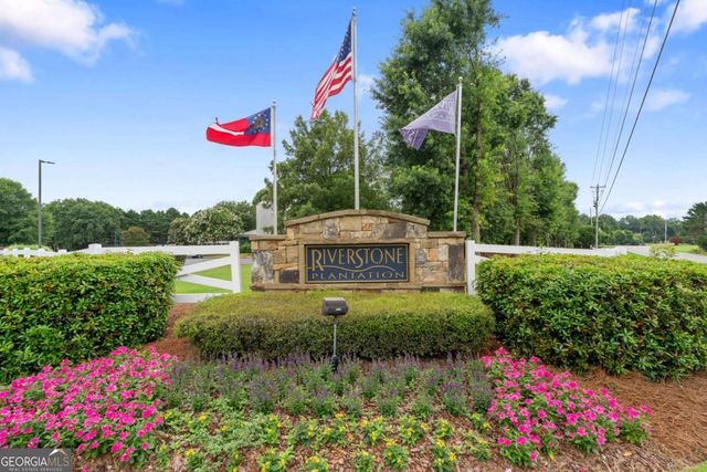 8745 Stone River Drive, Gainesville, GA 30506