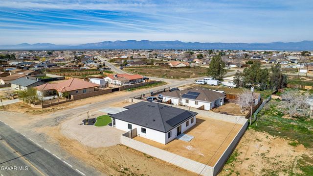 8633 Hickory Drive, California City, CA 93505