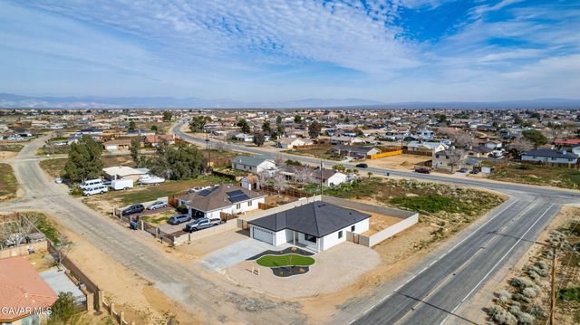 8633 Hickory Drive, California City, CA 93505