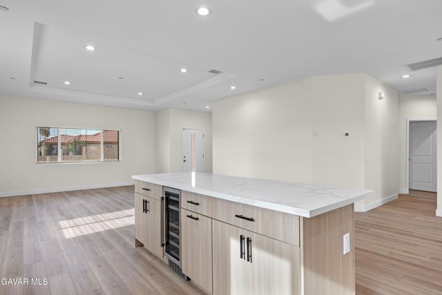 8633 Hickory Drive, California City, CA 93505