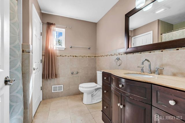 24 Naples Avenue, Old Bridge, NJ 07721