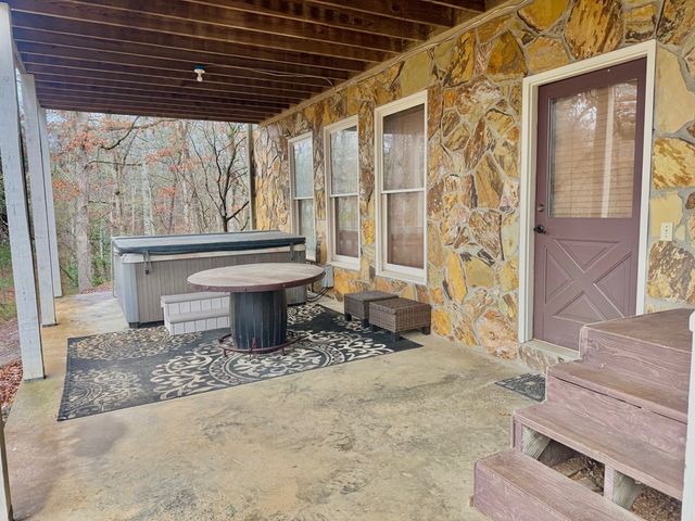 315 Greenhouse Road, Mineral Bluff, GA 30559