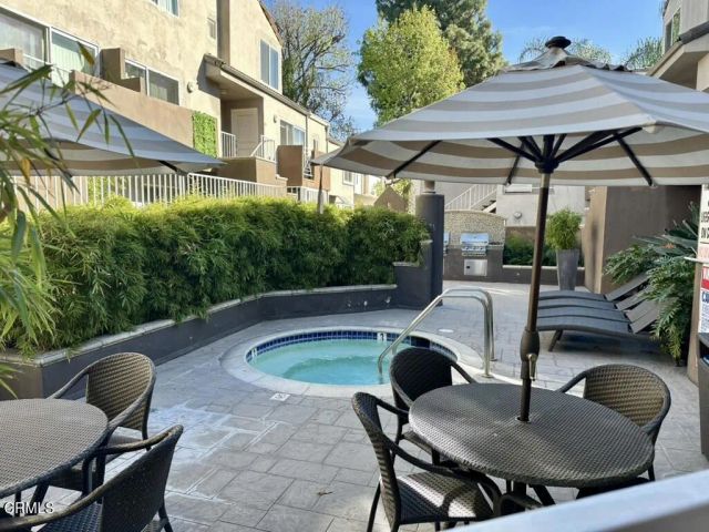 355 N Maple Street 131, Burbank, CA 91505