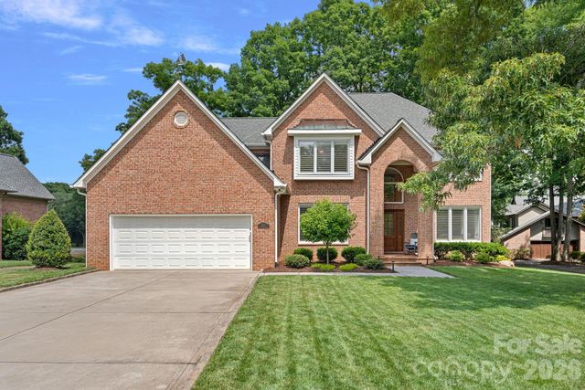 8160 Waterford Drive, Stanley, NC 28164