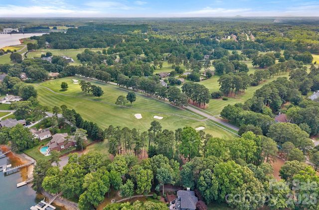 8160 Waterford Drive, Stanley, NC 28164