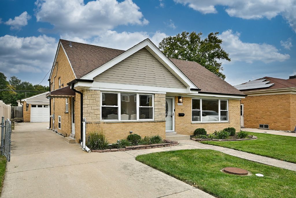 1652 Heidorn Avenue, Westchester, IL 60154 — exterior
