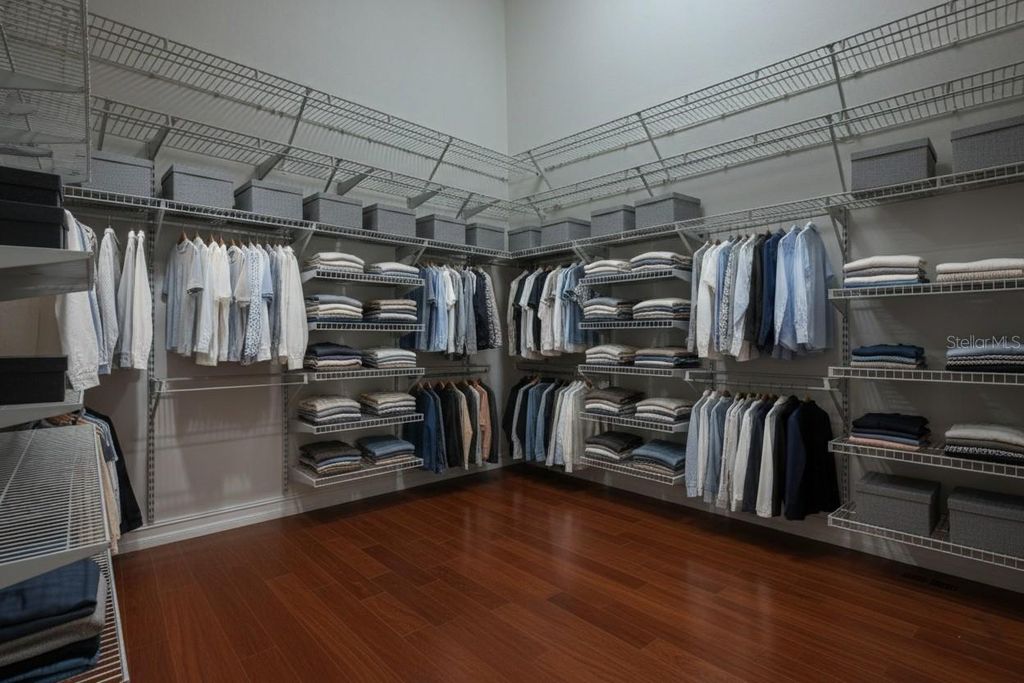 Image 17 of property listing at Address unavailable.