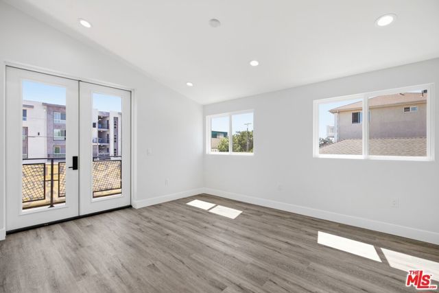 11611 Burbank Boulevard, Los Angeles, CA 91601
