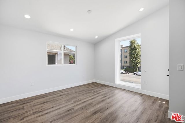 11611 Burbank Boulevard, Los Angeles, CA 91601