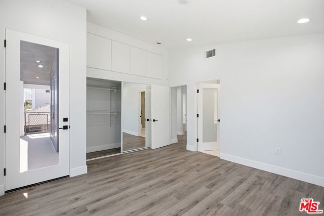 11611 Burbank Boulevard, Los Angeles, CA 91601