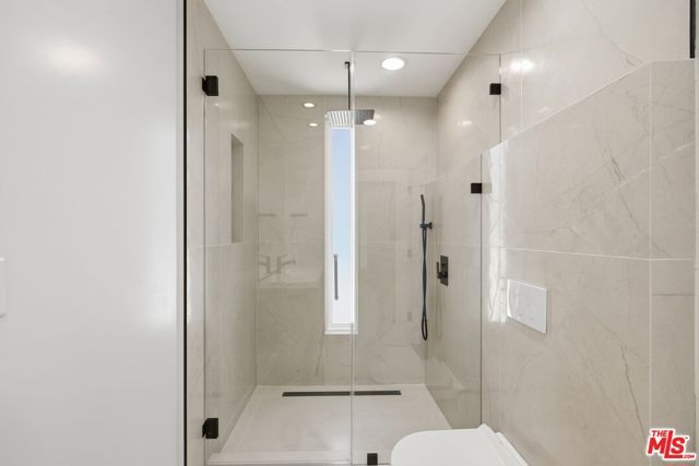 11611 Burbank Boulevard, Los Angeles, CA 91601