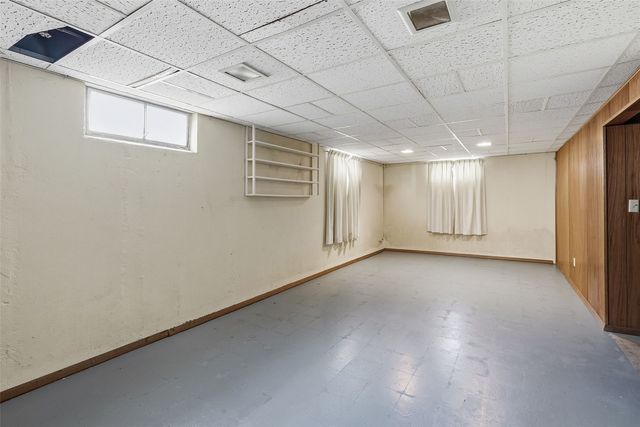 3422 Dennis Drive NW, Cedar Rapids, IA 52405