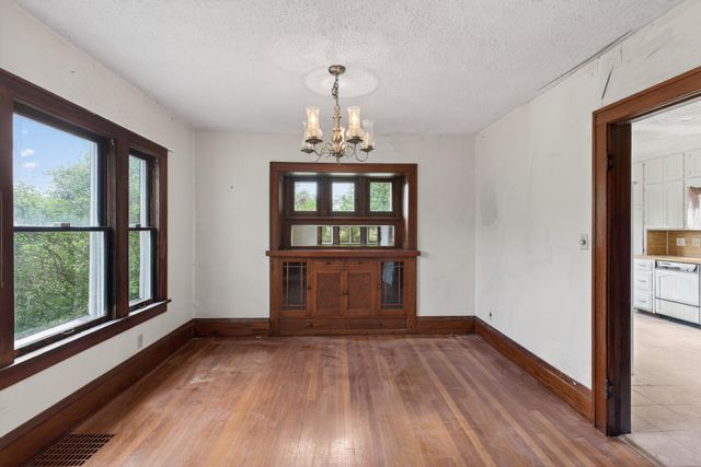 4019 Bryant Avenue N, Minneapolis, MN 55412