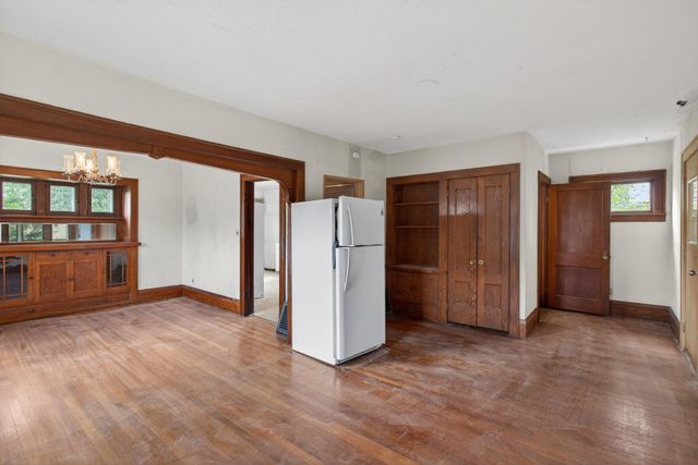 4019 Bryant Avenue N, Minneapolis, MN 55412