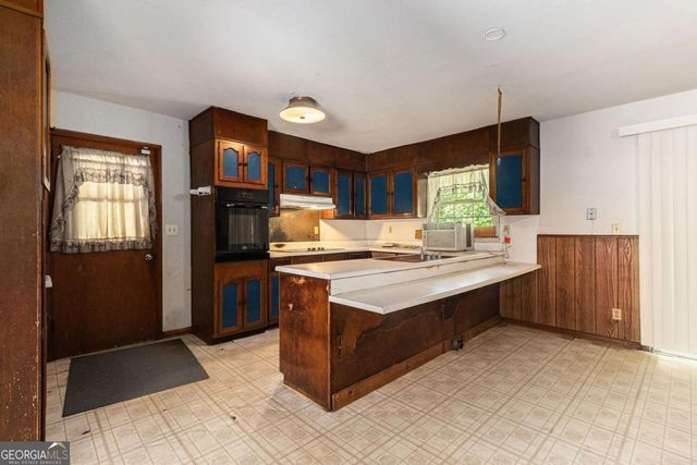 2386 Springrun Way, Decatur, GA 30032