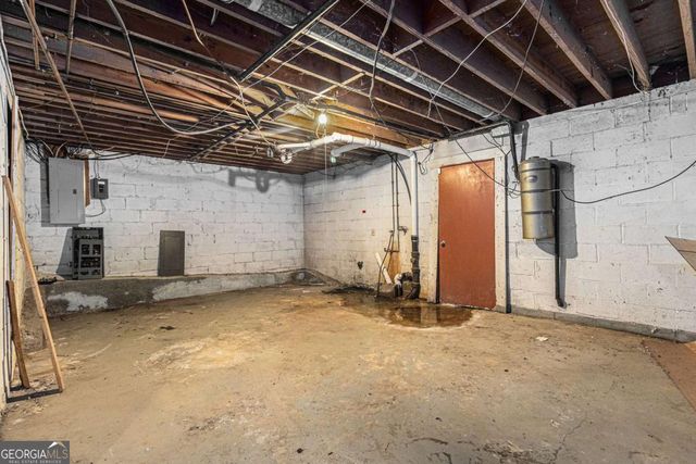 2386 Springrun Way, Decatur, GA 30032