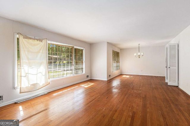 2386 Springrun Way, Decatur, GA 30032