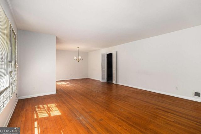 2386 Springrun Way, Decatur, GA 30032