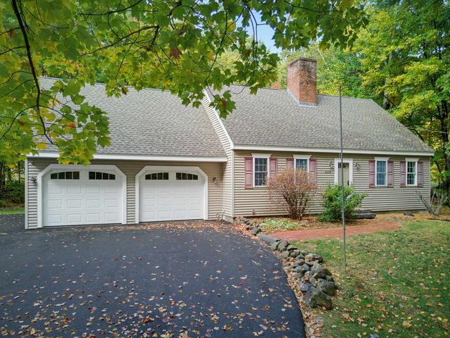 229 Tirrell Hill Road, Goffstown, NH 03045